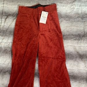 brand new Zara corduroy pants size Xs